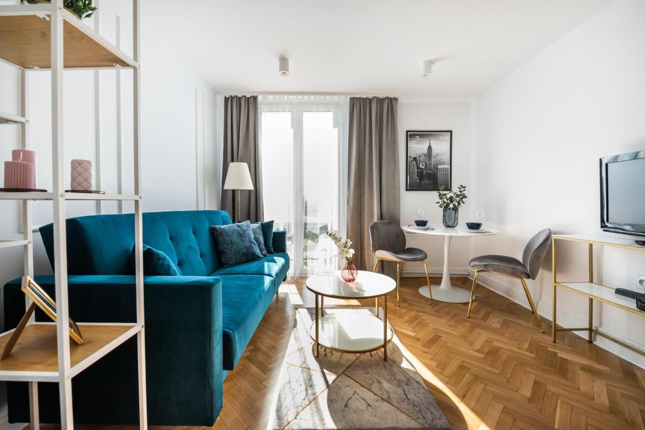 Apartamento Metro Dworzec Gdanski Elegant Studio Varsovia Exterior foto